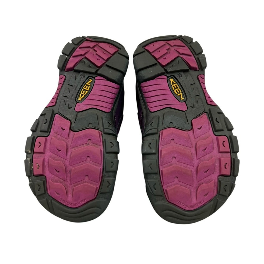 KEEN Kids Waterproof Winter Boots Purple Pink Fleece Lined Hook Loop Size 2 - Picture 9 of 9